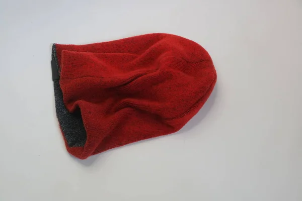Красный Шапочка Белом Фоне Фото — стоковое фото