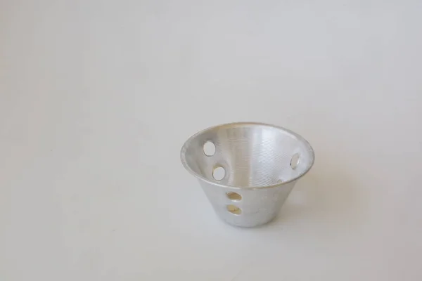 Tazza Cottura Metallo Sfondo Bianco Isolato Foto — Foto Stock