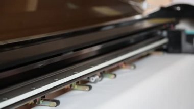 Dikiş fabrikası. Çizici.