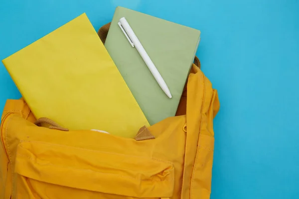 Retour École Sac Dos Avec Fournitures Scolaires Livres Pour Étude — Photo