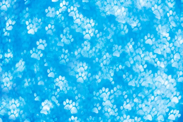 Pençe şeklinde bokeh. Mavi arkaplan ile birleştirildiğinde.