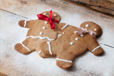 Zencefilli kurabiye adam, insanlar ahşap, uygun kar ve kış