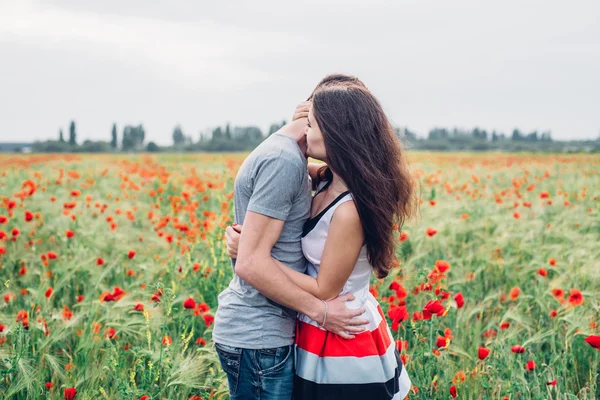 Happy young couple — Stock Photo, Image