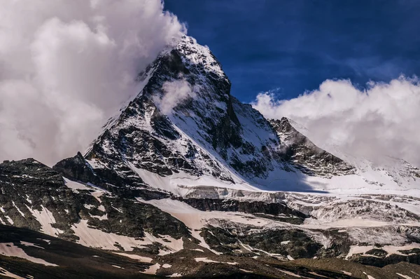 Aiguille du Midi montagem em alpes franceses — Fotografia de Stock