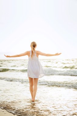 genç güzel beyaz kadın