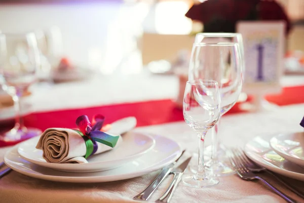 Τραπέζι που για το γάμο ή άλλο κέτερινγκ δείπνο εκδήλωση — Φωτογραφία Αρχείου