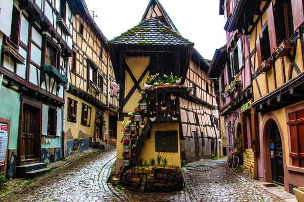 Beautifil Hörn Staden Eguisheim — Stockfoto