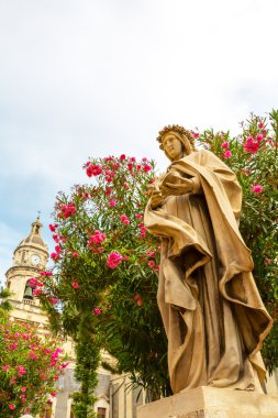 Catania, katedral, Piazza del Duomo yerde