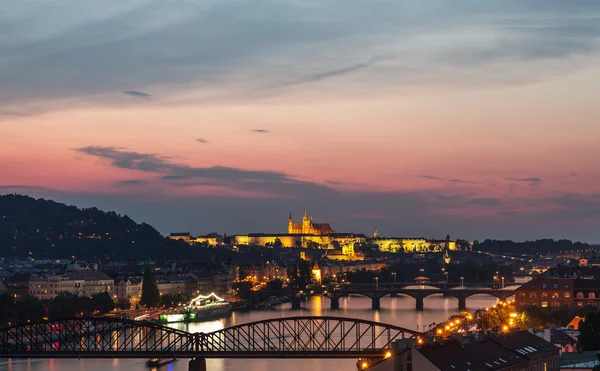 Akşam sahne Prag