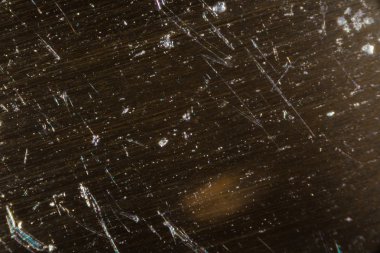 Mikroskop altında bir bıçak aşırı closeup