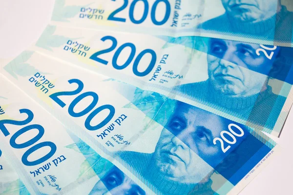 200 şekel - üstten görünüm reçetelerinin İsrail para yığını