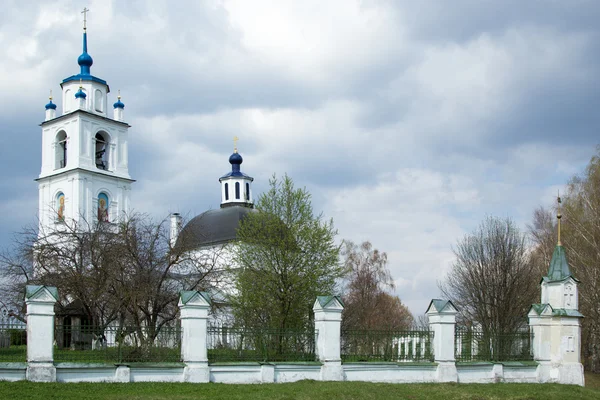 Iglesia Ortodoxa de la Transfiguración en Spas, Rusia — Foto de Stock