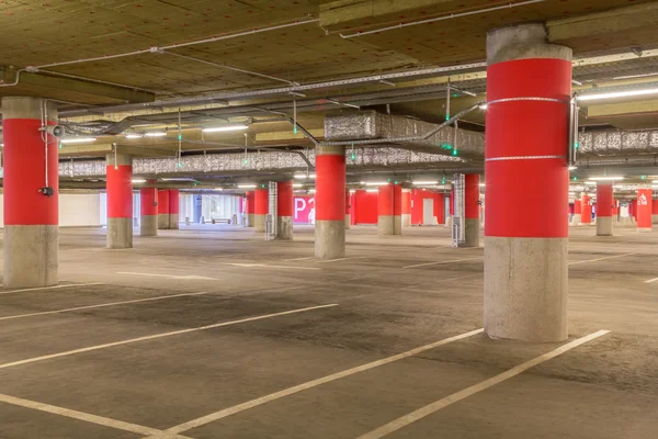 Centro comercial Estacionamiento — Foto de Stock