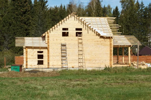 Unfinished house of beams without roof — Stock Photo, Image