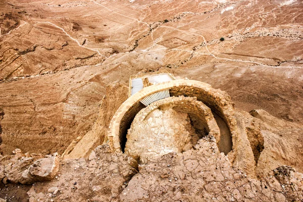 Masada - İsrail Dead Sea yakınındaki bir kale.