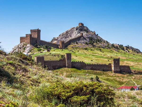 Crimea Sudak şehir antik Ceneviz kale