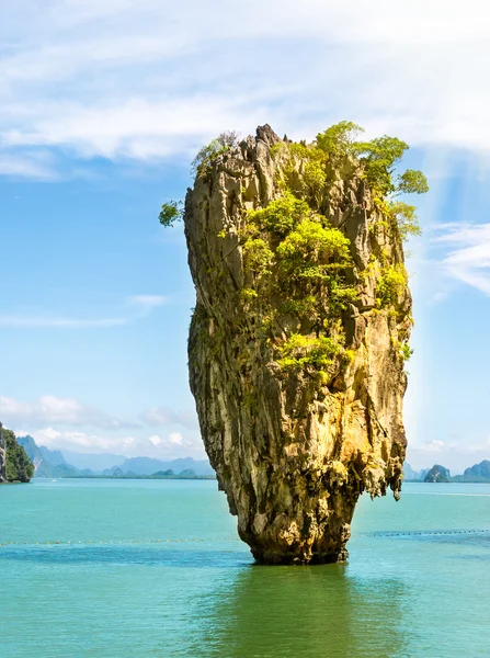 James Bond Adası güneşin