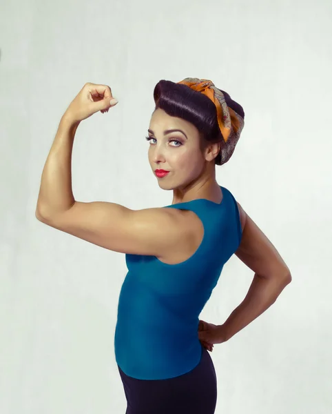 woman biceps show-off