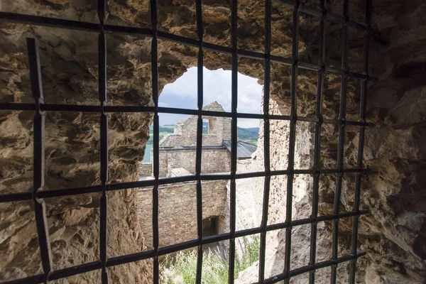 Ruínas do castelo — Fotografia de Stock