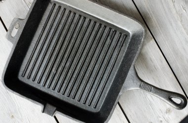 Cast iron griddle pan