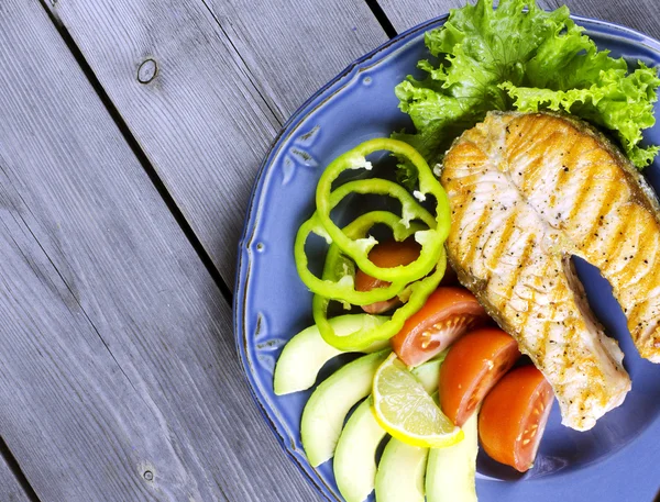 Gefrituurde zalmsteak — Stockfoto