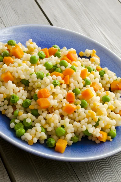 Salada de cuscuz — Fotografia de Stock