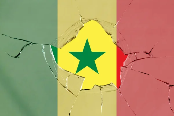 Bandiera Del Senegal Una Rottura Vetro — Foto Stock