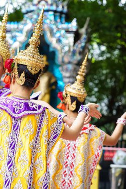Kutsal dans ibadeti, Doğu Asya halkının inancıdır..