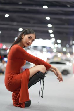 Nonthaburi, Tayland - NOV 28, 2019: Tanımlanamayan model IMPACT Arena, Muang Thong Thani, Nonthaburi, Tayland 'da 36..