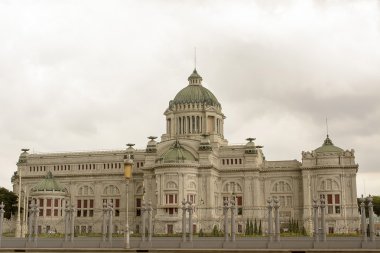 Ananda samakhom taht Salonu