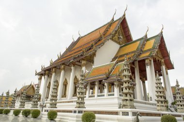 WAT suthat
