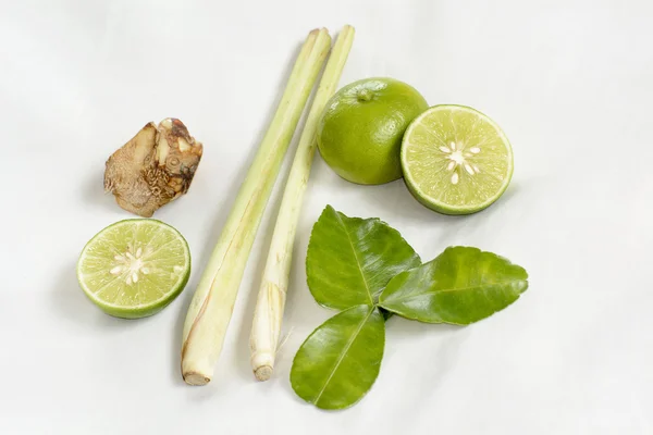 Especiarias de sopa de limão picante ou inhame tom — Fotografia de Stock