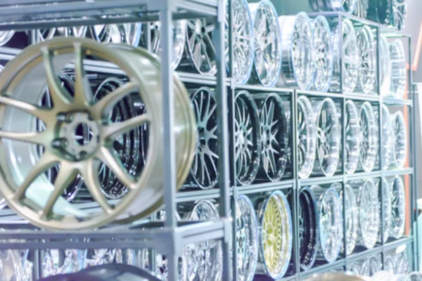 Magnezyum Alaşımlı Jant veya mag tekerlek ya da en fazla tekerlekli araba bulanıklık