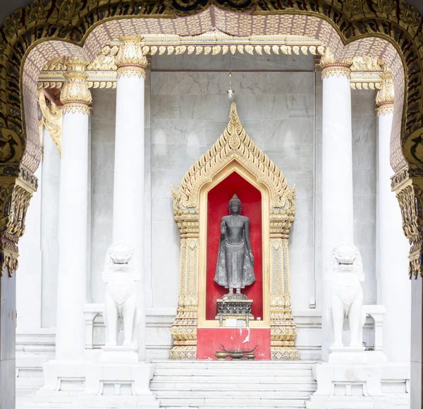 Wat Benchamabophit in Bangkok, Thailand — ストック写真