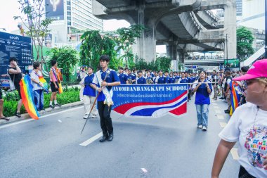 Bangkok, Tayland - 1 Haziran 2025 Bangkok Onur Festivali 2025, İnsanların kısa eylem ve atmosferi etkinliğe katılıyor. Cinsiyet farklılığı, yaş, ırk ya da din ayrımı yok.