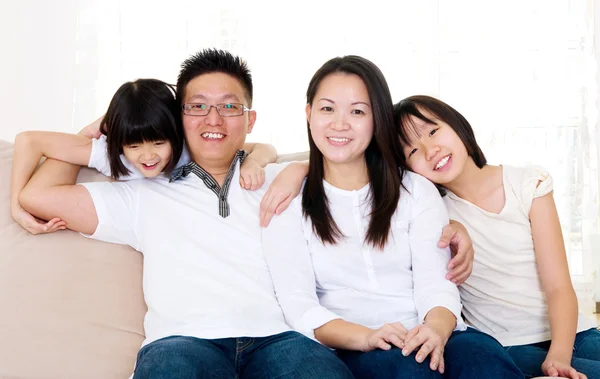 아시아 가족의 초상화 — 스톡 사진