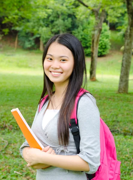 Aziatische college student — Stockfoto