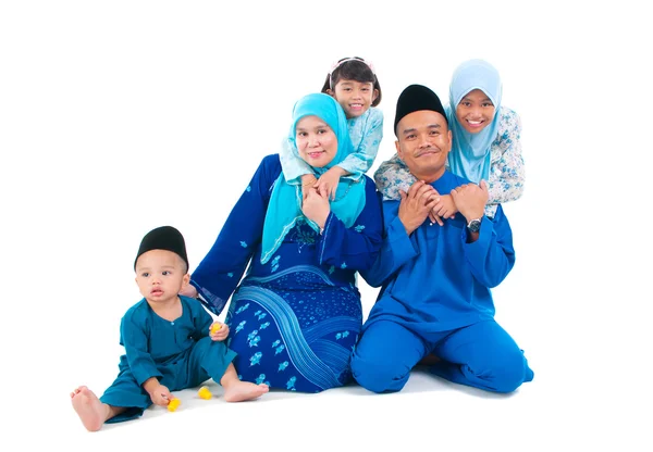 Muslim family — Stock Photo, Image