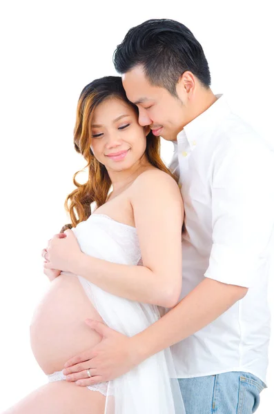 Asian man and his pregnant wife — Stock Photo, Image