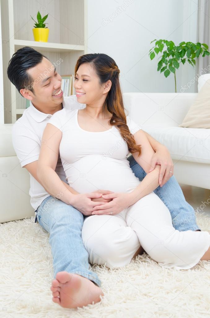 Asian man that says hes pregnant