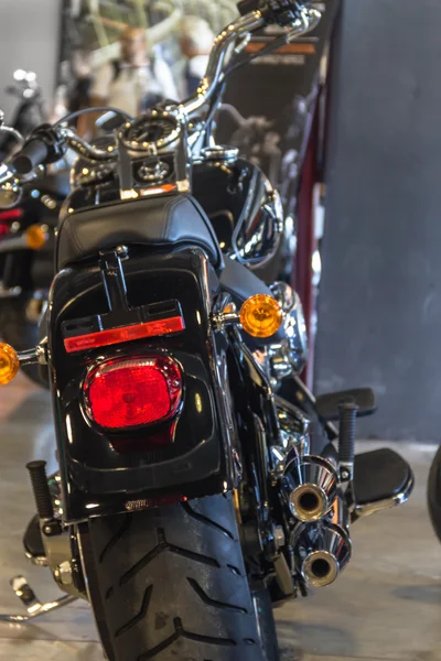 Vista traseira de uma motocicleta — Fotografia de Stock