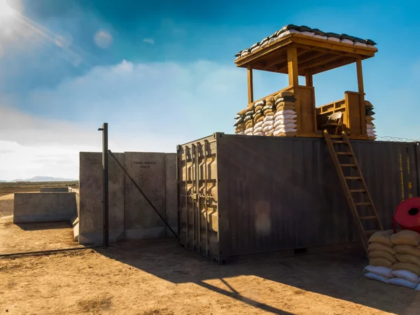 III dünyada bir yerlerde askeri kamp