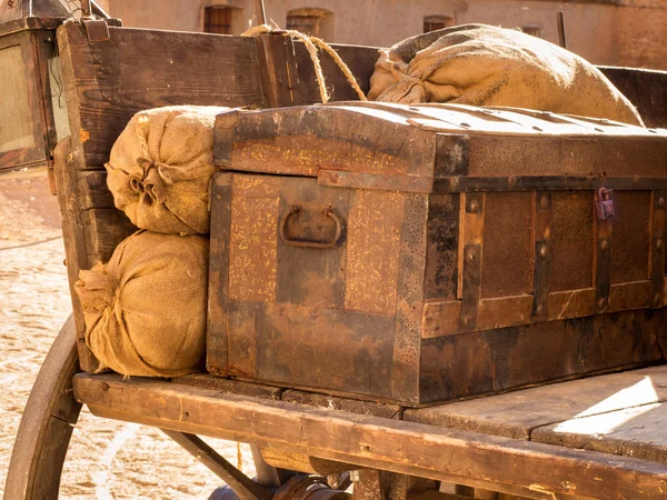 Ancient luggage — Stock Photo, Image