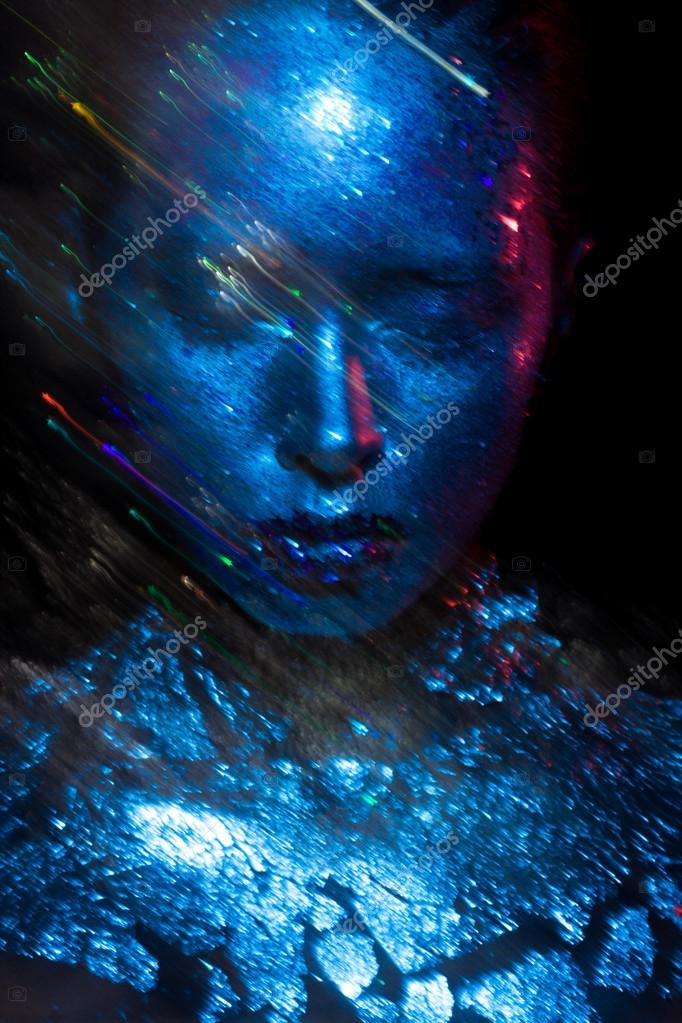 Blue and red light beauty photo!