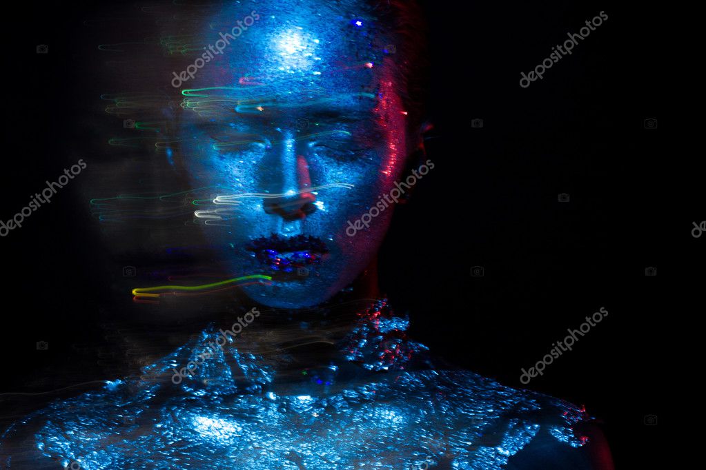 Blue and red light beauty photo!