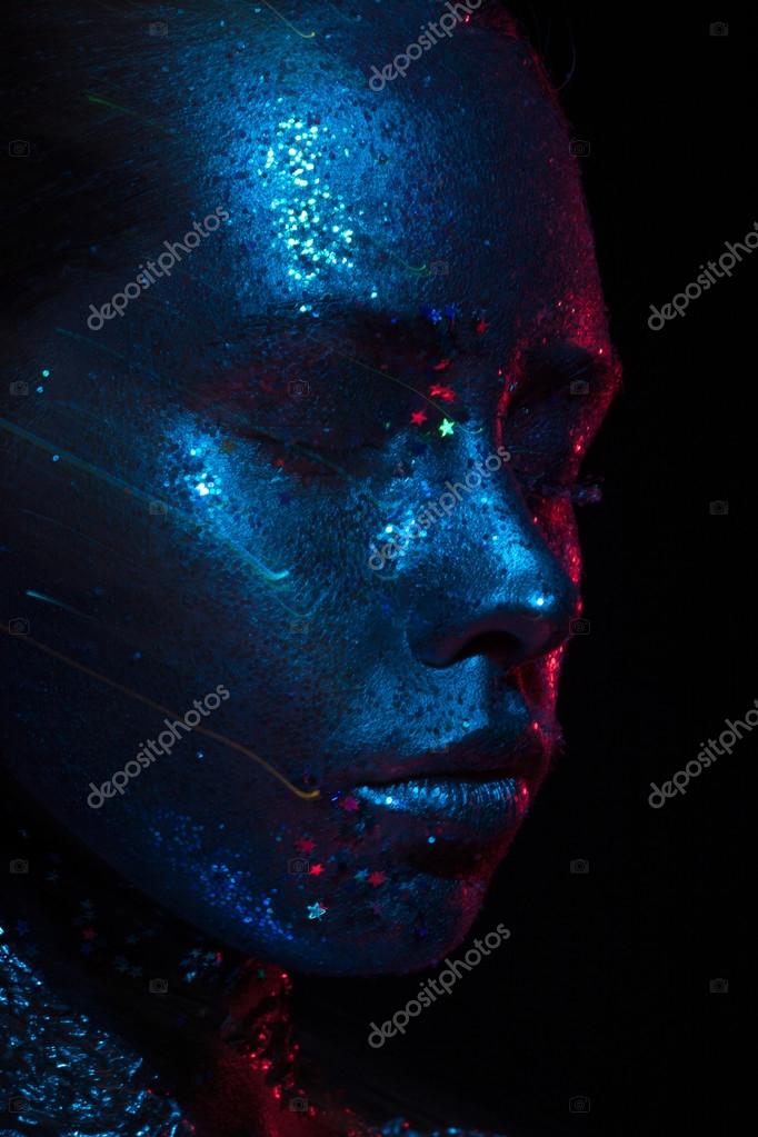 Blue and red light beauty photo!