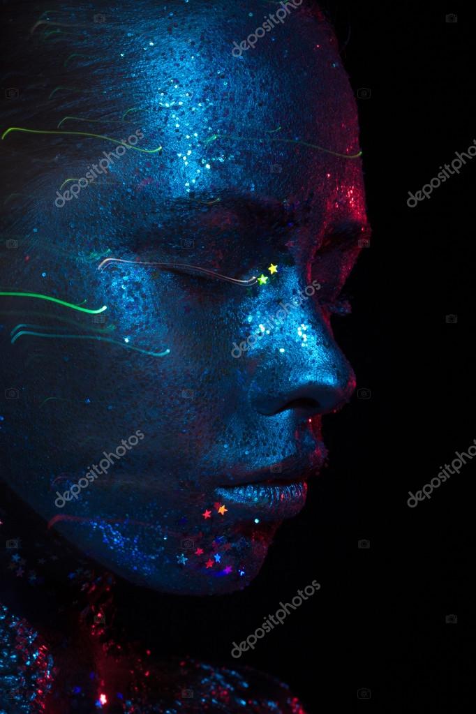 Blue and red light beauty photo!
