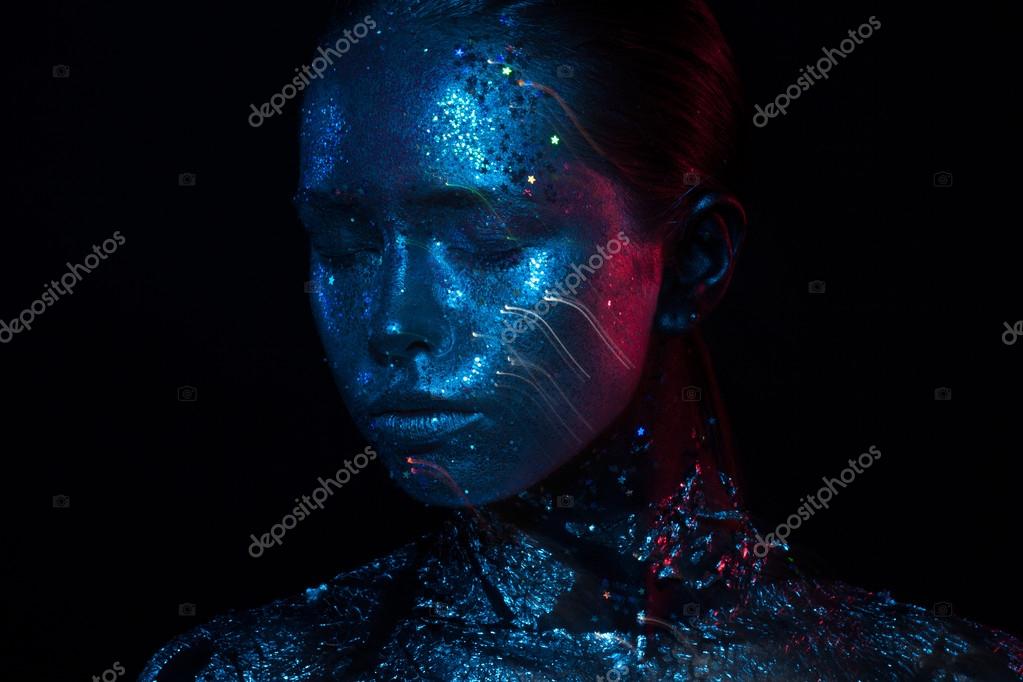 Blue and red light beauty photo!