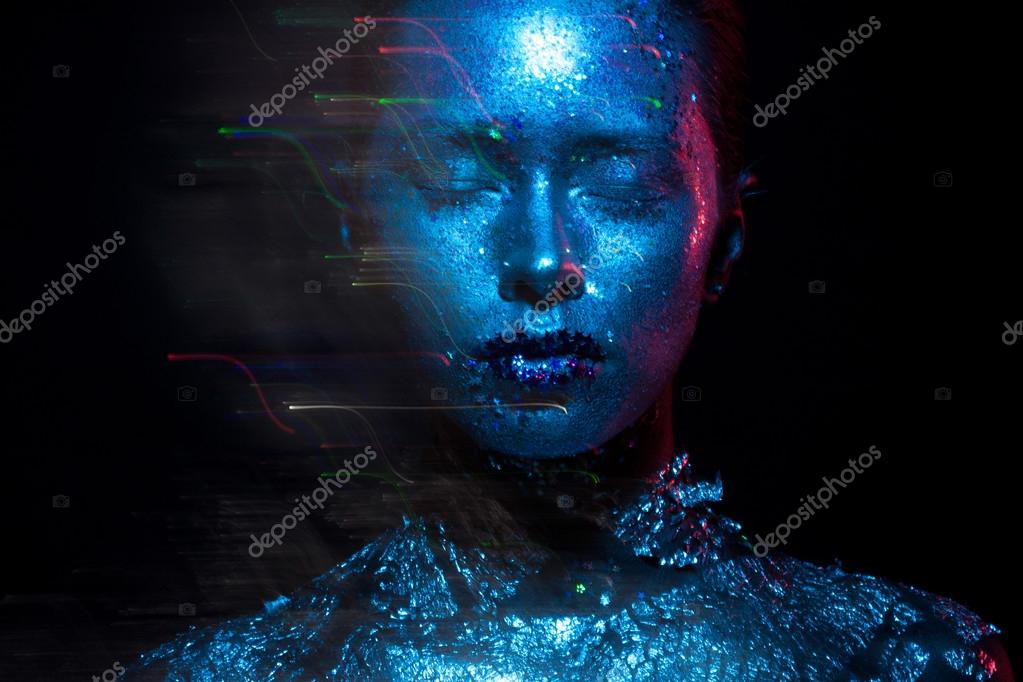 Blue and red light beauty photo!