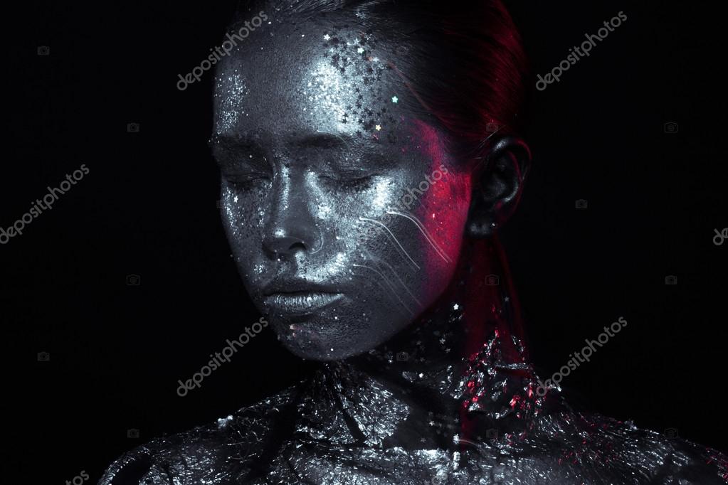 Beauty! Bronze and red light beauty photo!